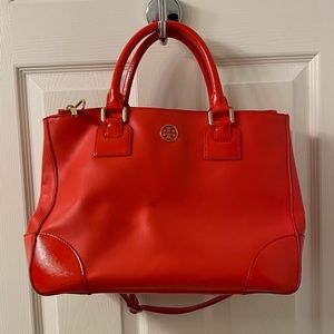 Tory Burch Tote Bag in Red